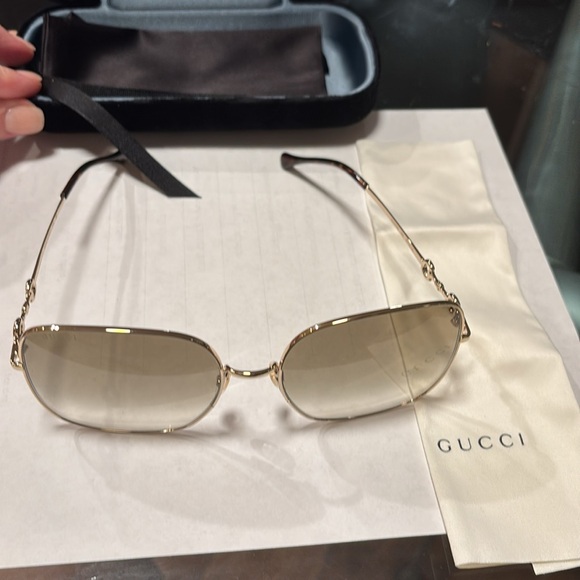 Gucci GG008792 002 Gold Square Frame Brown Lens Sunglasses for Women  BNIB - Picture 9 of 14